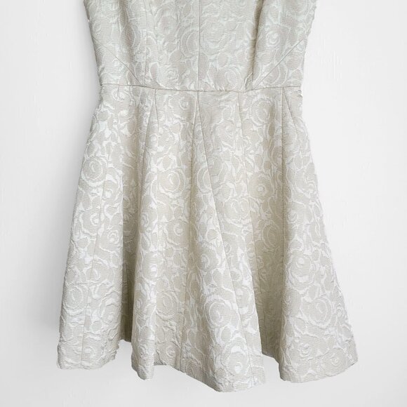 NWT Erin by Erin Fetherston Coco Jacquard Gold Embossed Fit & Flare Mini Dress - Picture 6 of 11
